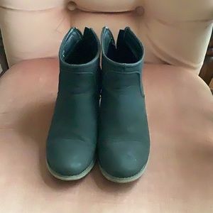 Black/Gray Booties with back Zipper